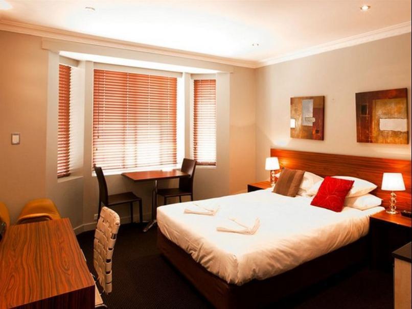 Uno Hotel Sydney Exterior photo